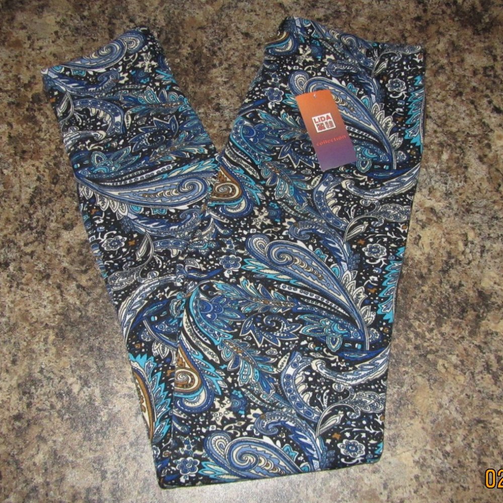 Women's NWT Fleece Lined Leggings by LIDA Size L/XL